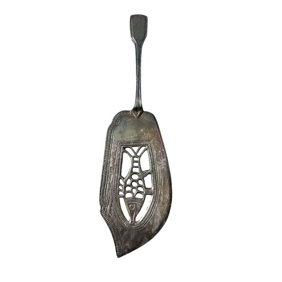 Silver Plated Spatula Fish Server Pierced 11 inches Flatware - Picture 2 of 7